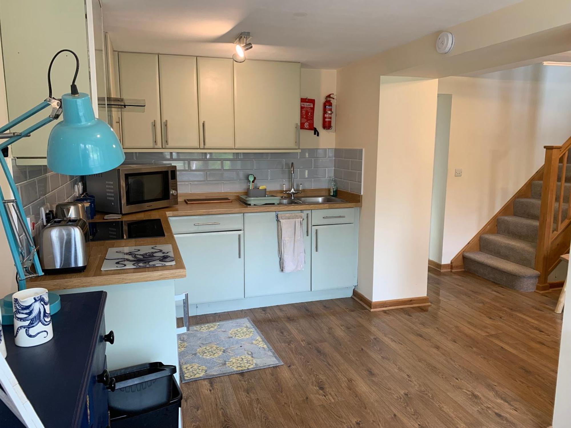1 Bed-Pet Friendly-Parking-Patio-Close To Coasts North Hill Exterior photo
